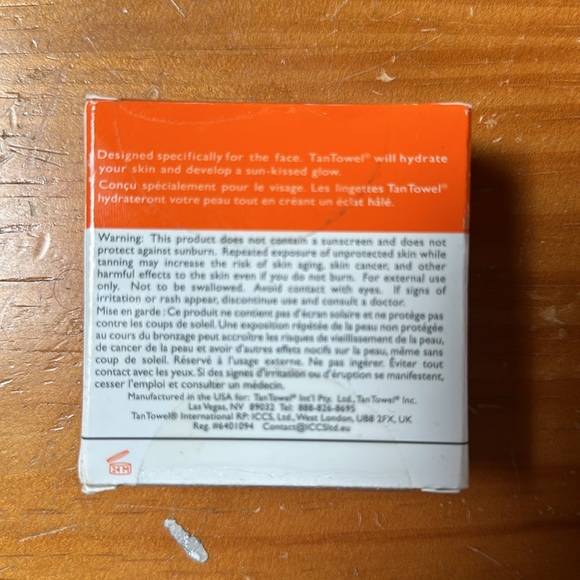 Tan Towel Face self-tan anti-aging towelettes NEW - Picture 2 of 4